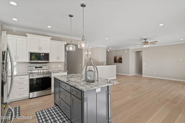 1153 CHOCTAW RIDGE DRIVE, Holts Summit, MO 65043