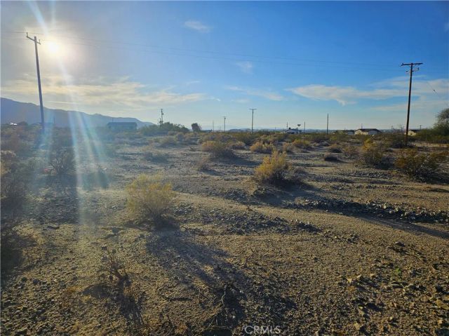 7024 Broad, 29 Palms, CA 92277