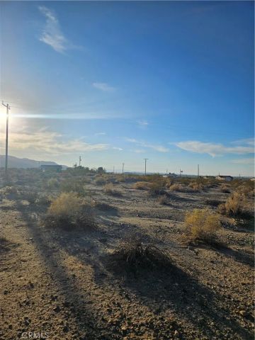 7024 Broad, 29 Palms, CA 92277