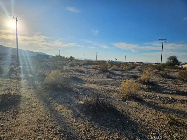 7024 Broad, 29 Palms, CA 92277