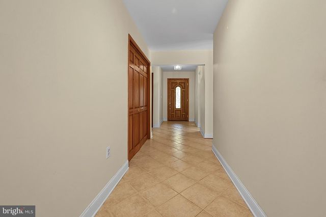 16001 CROOM AIRPORT RD, Upper Marlboro, MD 20772