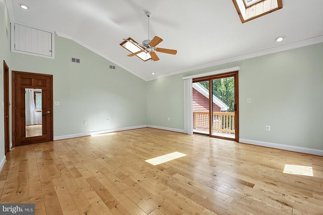 16001 CROOM AIRPORT RD, Upper Marlboro, MD 20772