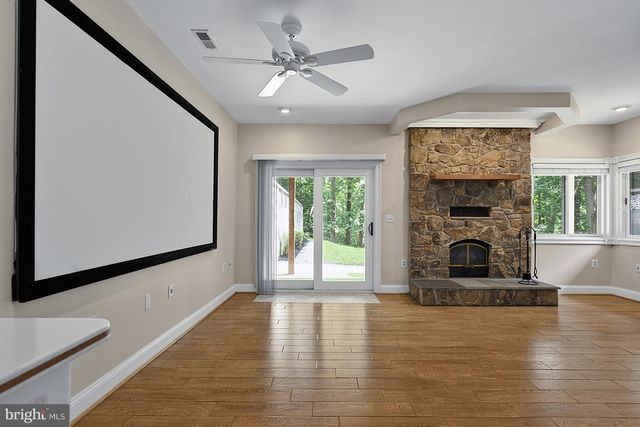 16001 CROOM AIRPORT RD, Upper Marlboro, MD 20772