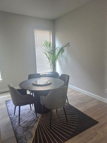 809 Coronado Terrace Ln, Katy, TX 77493