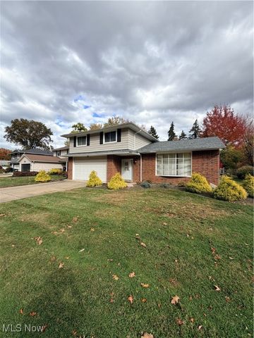 2111 Aberdeen Drive, Euclid, OH 44143