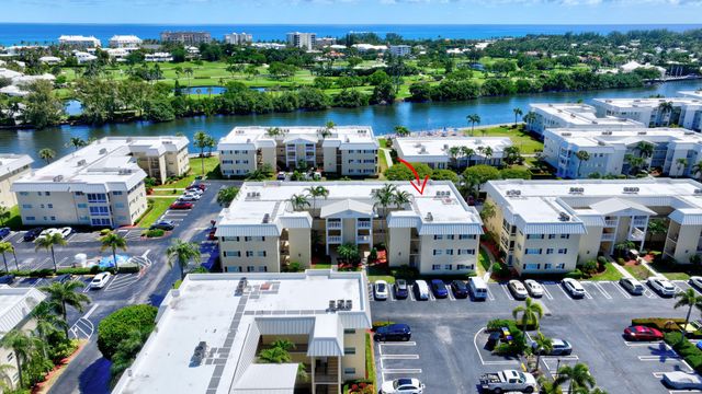 14 Colonial Club Drive 305, Boynton Beach, FL 33435
