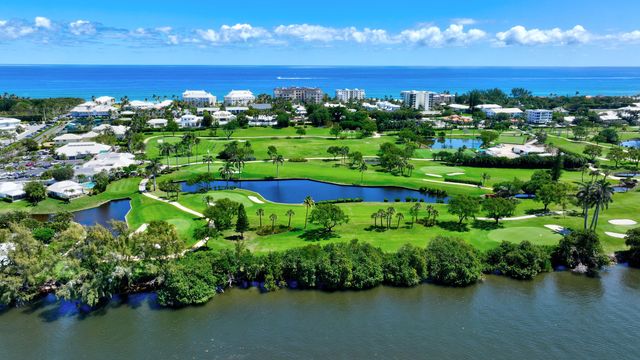 14 Colonial Club Drive 305, Boynton Beach, FL 33435