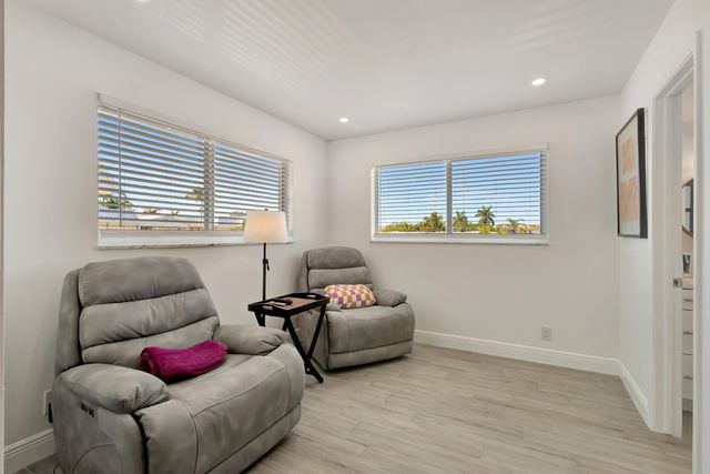 14 Colonial Club Drive 305, Boynton Beach, FL 33435