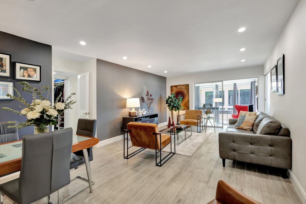 14 Colonial Club Drive 305, Boynton Beach, FL 33435