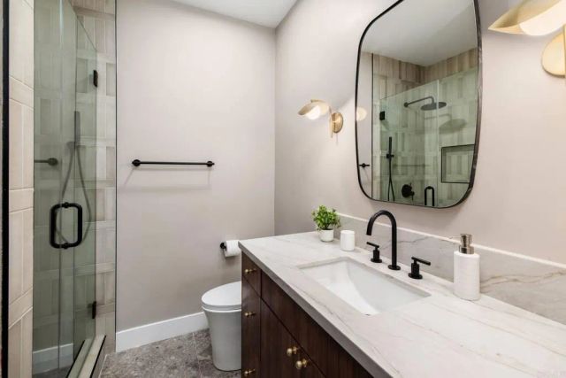 2951 Anaheim St, Escondido, CA 92025