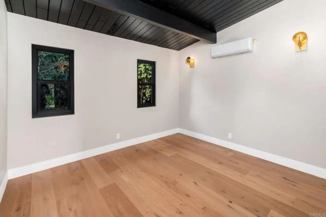2951 Anaheim St, Escondido, CA 92025