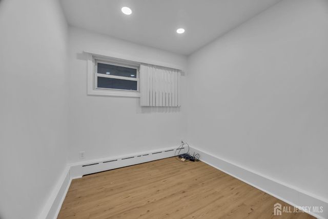 120 Winthrop Road, Edison, NJ 08817