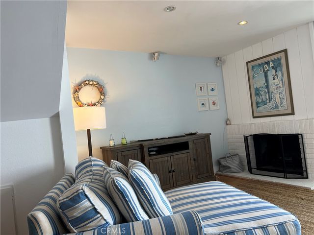 665 The Village, Redondo Beach, CA 90277