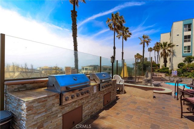 665 The Village, Redondo Beach, CA 90277