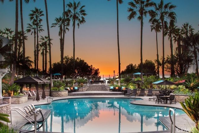 665 The Village, Redondo Beach, CA 90277