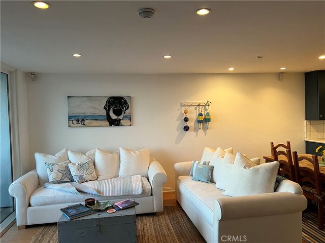 665 The Village, Redondo Beach, CA 90277