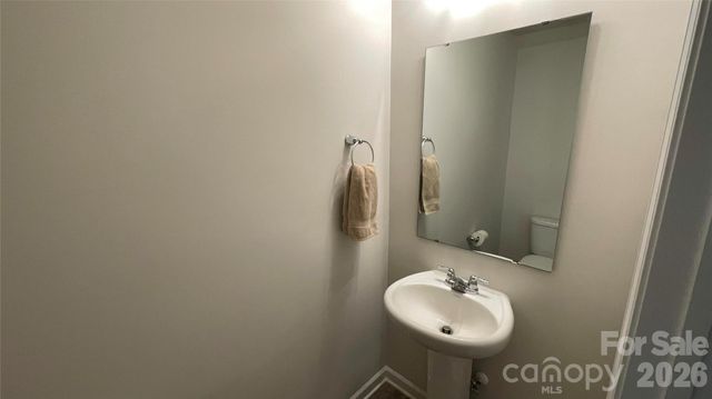 1563 Catskill Way, Newton, NC 28658