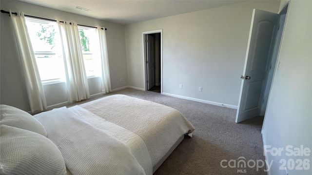 1563 Catskill Way, Newton, NC 28658