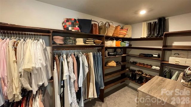 1563 Catskill Way, Newton, NC 28658