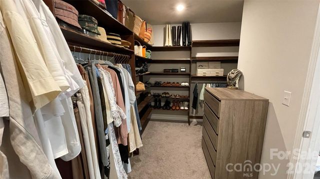 1563 Catskill Way, Newton, NC 28658