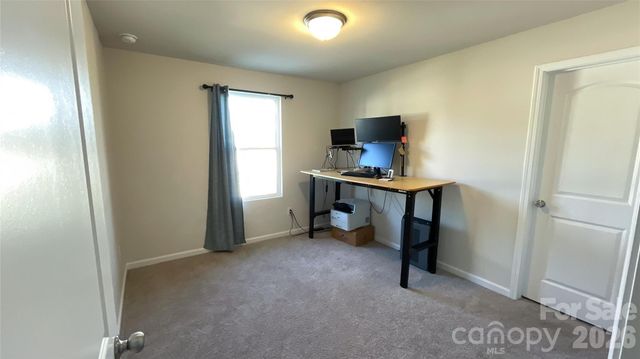 1563 Catskill Way, Newton, NC 28658