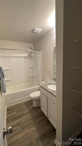 1563 Catskill Way, Newton, NC 28658