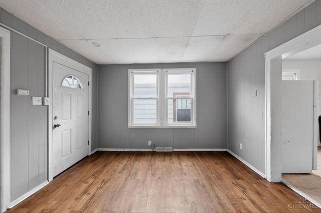 395 Purcell Avenue, Cincinnati, OH 45205