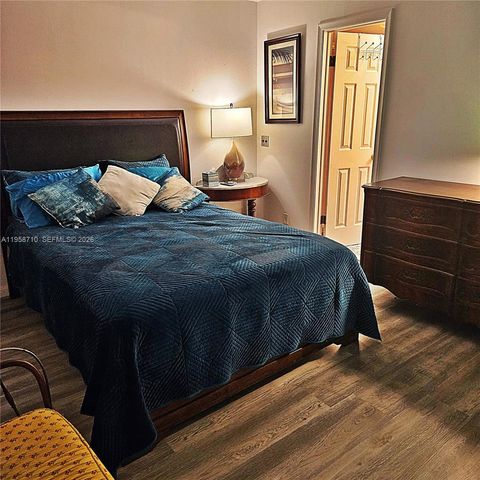 275 Farnham L 275, Deerfield Beach, FL 33442