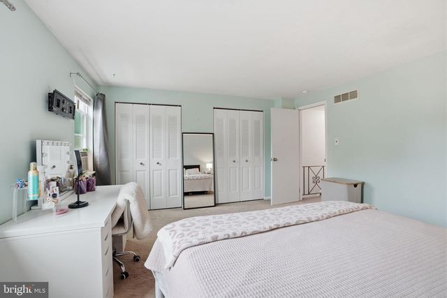 83 DEWSBURY LN, Quakertown, PA 18951