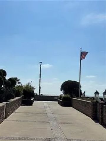75 18th, Hermosa Beach, CA 90254
