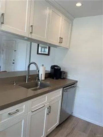 75 18th, Hermosa Beach, CA 90254