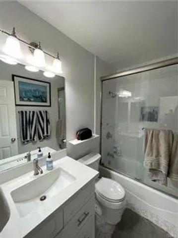 75 18th, Hermosa Beach, CA 90254