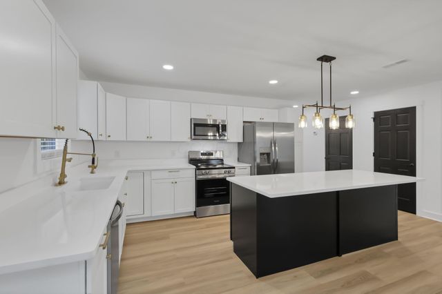 13464 Forest Road NE, Thornville, OH 43076