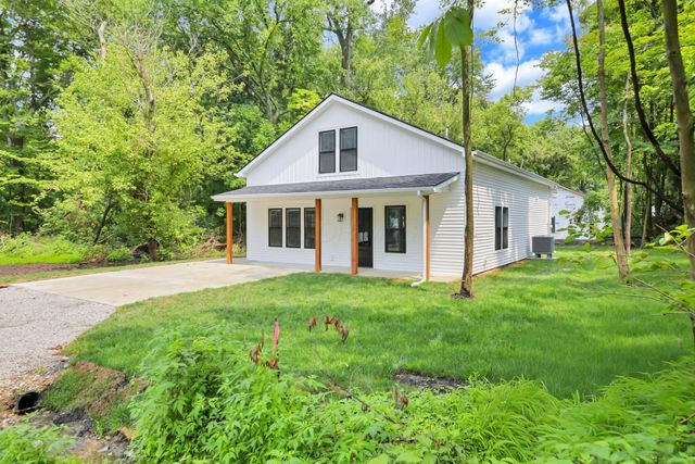 13464 Forest Road NE, Thornville, OH 43076