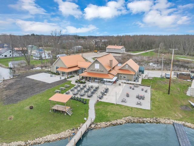 13464 Forest Road NE, Thornville, OH 43076