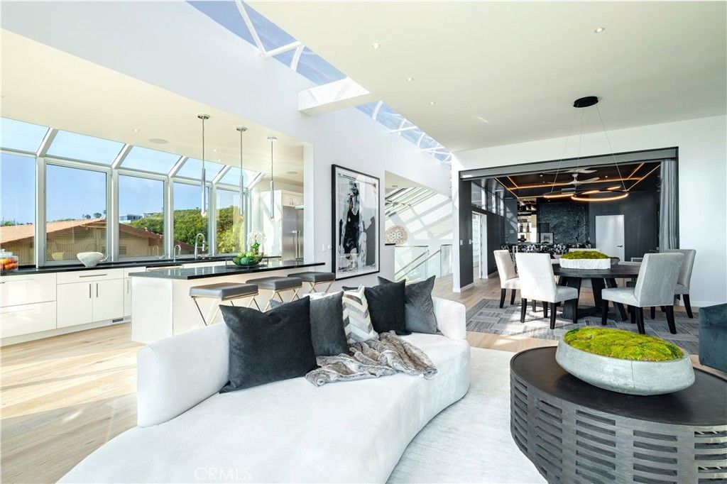 2522 The Strand, Manhattan Beach, CA 90266 — photo 4