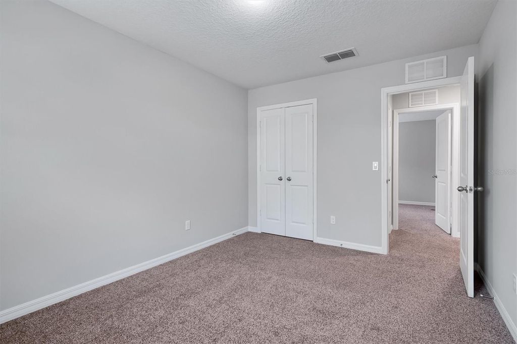 Image 23 of property listing at 9872 AUREA MOSS LANE, Orlando, FL 32832