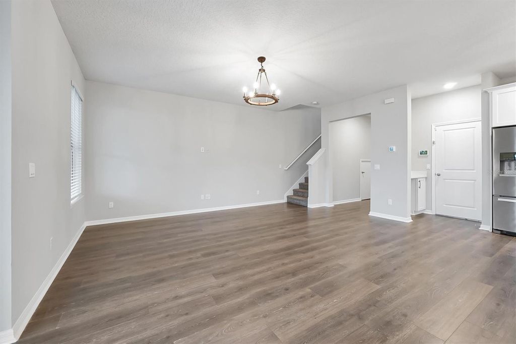 Image 7 of property listing at 9872 AUREA MOSS LANE, Orlando, FL 32832