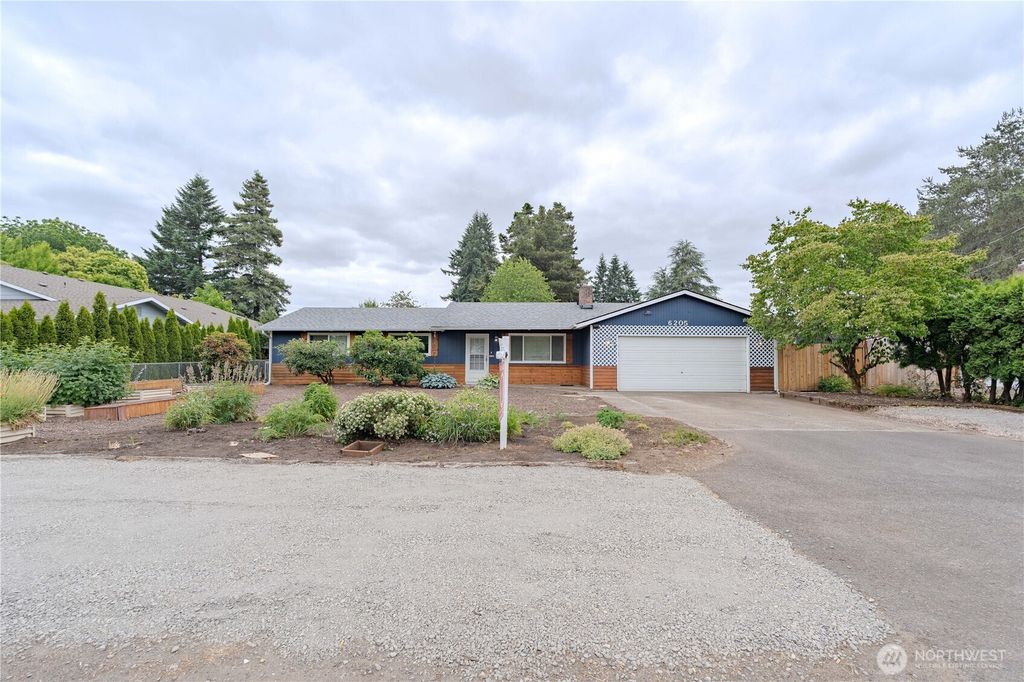 6205 NE 47th Street, Vancouver, WA 98661