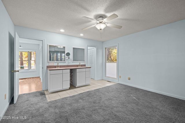 115 Apollo Drive, Cape Carteret, NC 28584