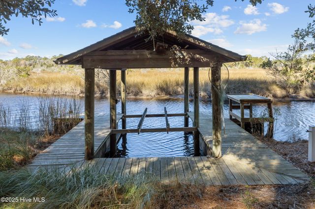 115 Apollo Drive, Cape Carteret, NC 28584