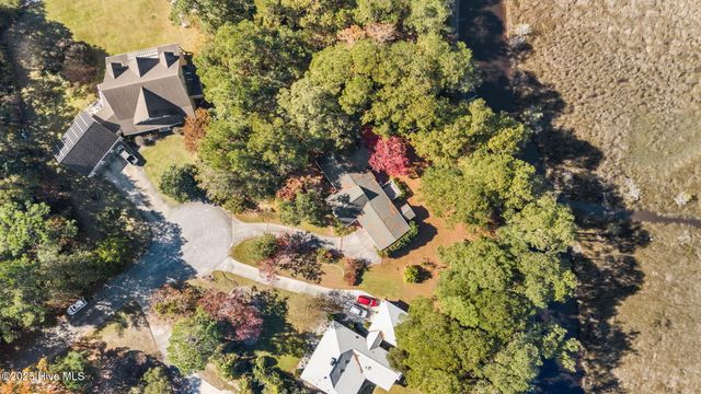 115 Apollo Drive, Cape Carteret, NC 28584