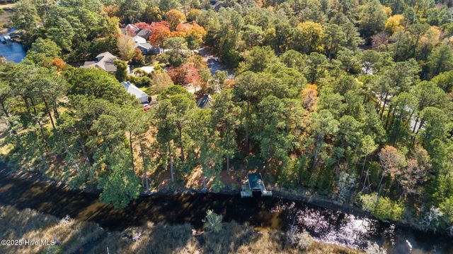 115 Apollo Drive, Cape Carteret, NC 28584