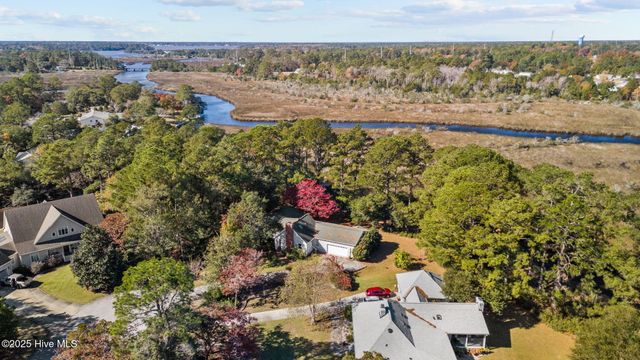 115 Apollo Drive, Cape Carteret, NC 28584