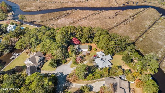115 Apollo Drive, Cape Carteret, NC 28584