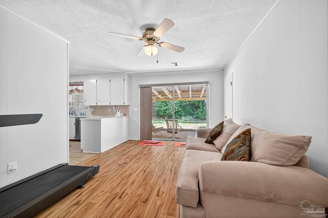 4220 La Borde Ln, Pensacola, FL 32514