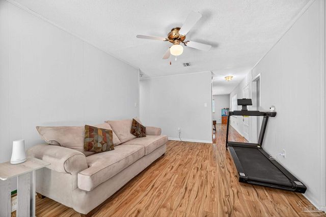 4220 La Borde Ln, Pensacola, FL 32514