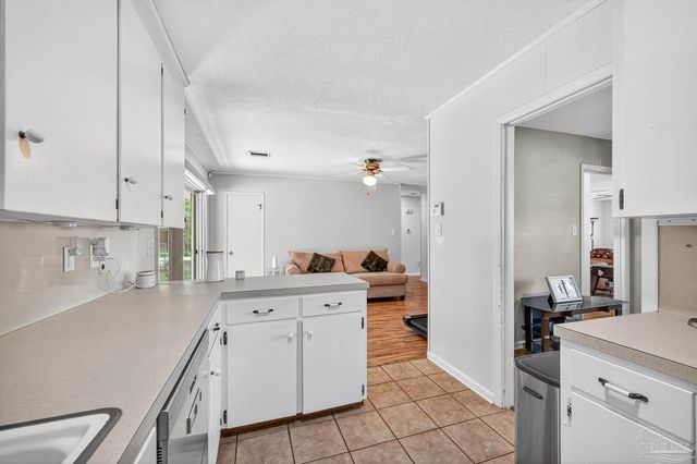 4220 La Borde Ln, Pensacola, FL 32514