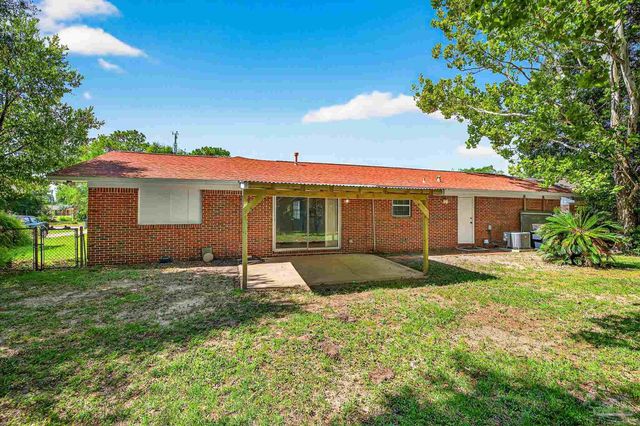 4220 La Borde Ln, Pensacola, FL 32514