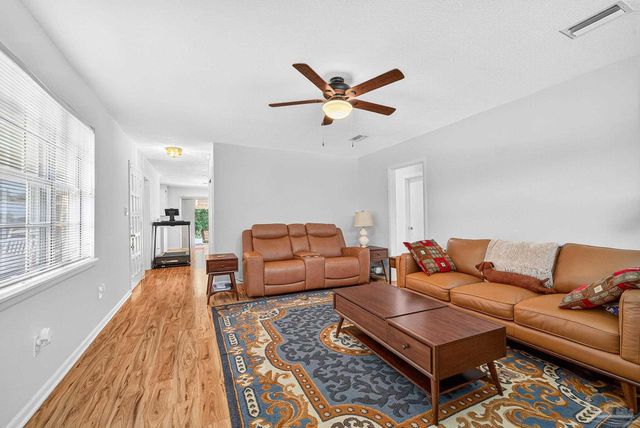 4220 La Borde Ln, Pensacola, FL 32514